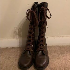 Aerosole military lace up boots with zipper